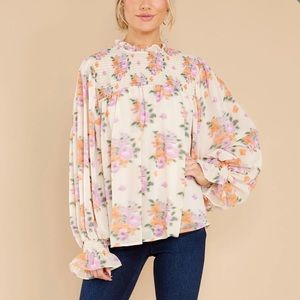 BNWT cream floral long sleeve blouse with smocked & ruffled neckline & sleeves L